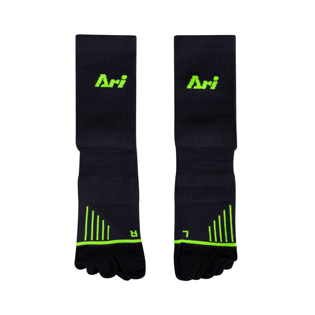 Ari Adept Dynamic Five Fingers Qtr Running Socks Black Green Black