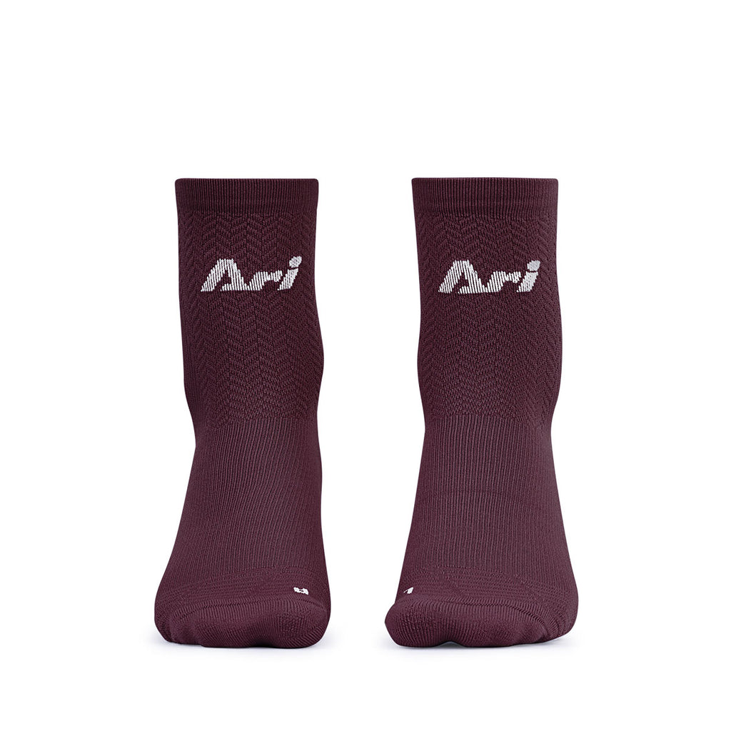 Ari Adept Terry Running Qtr Socks Maroon White Maroon