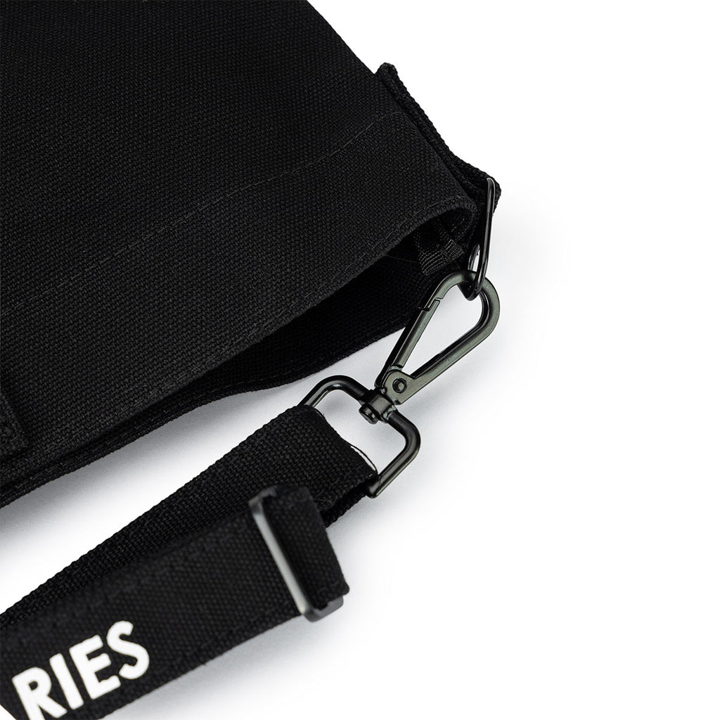 ARI SHOULDER BAG - BLACK/WHITE