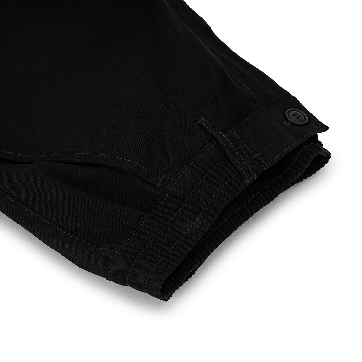 ARI ESSENTIAL CHINO SHORTS - BLACK/BLACK/WHITE