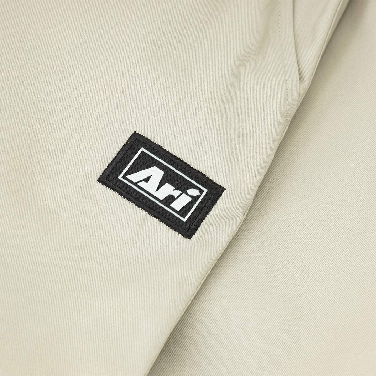 ARI ESSENTIAL CHINO SHORTS - BONE/BLACK/WHITE