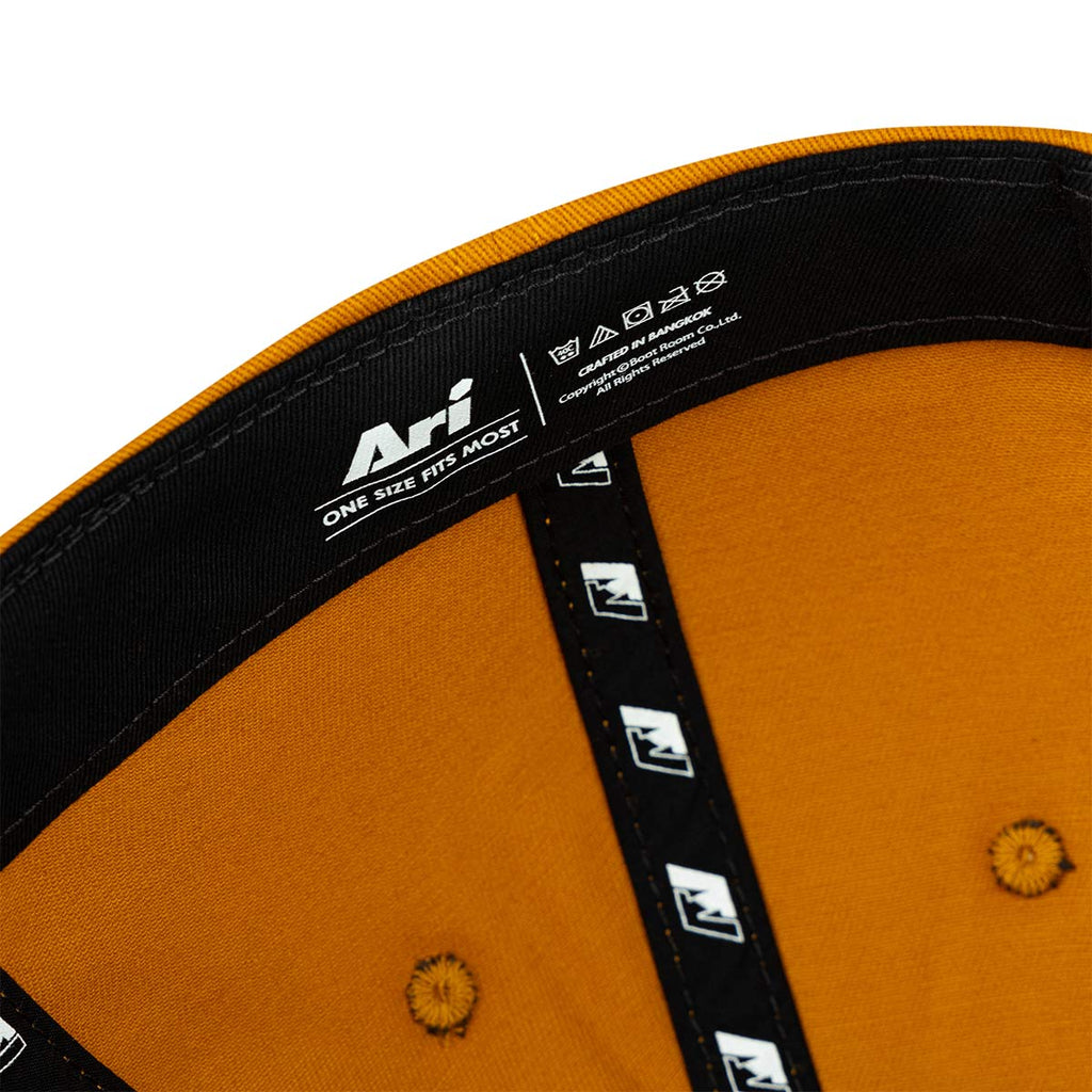 ARI ESSENTIAL MINI LOGO CAP - MUSTARD/BLACK/MUSTARD