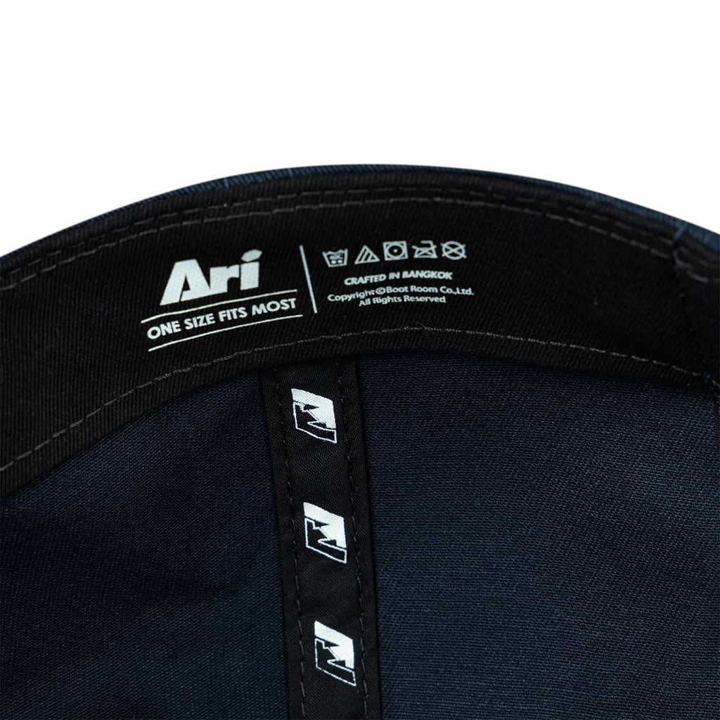 ARI ESSENTIAL MINI LOGO CAP - NAVY/WHITE/NAVY