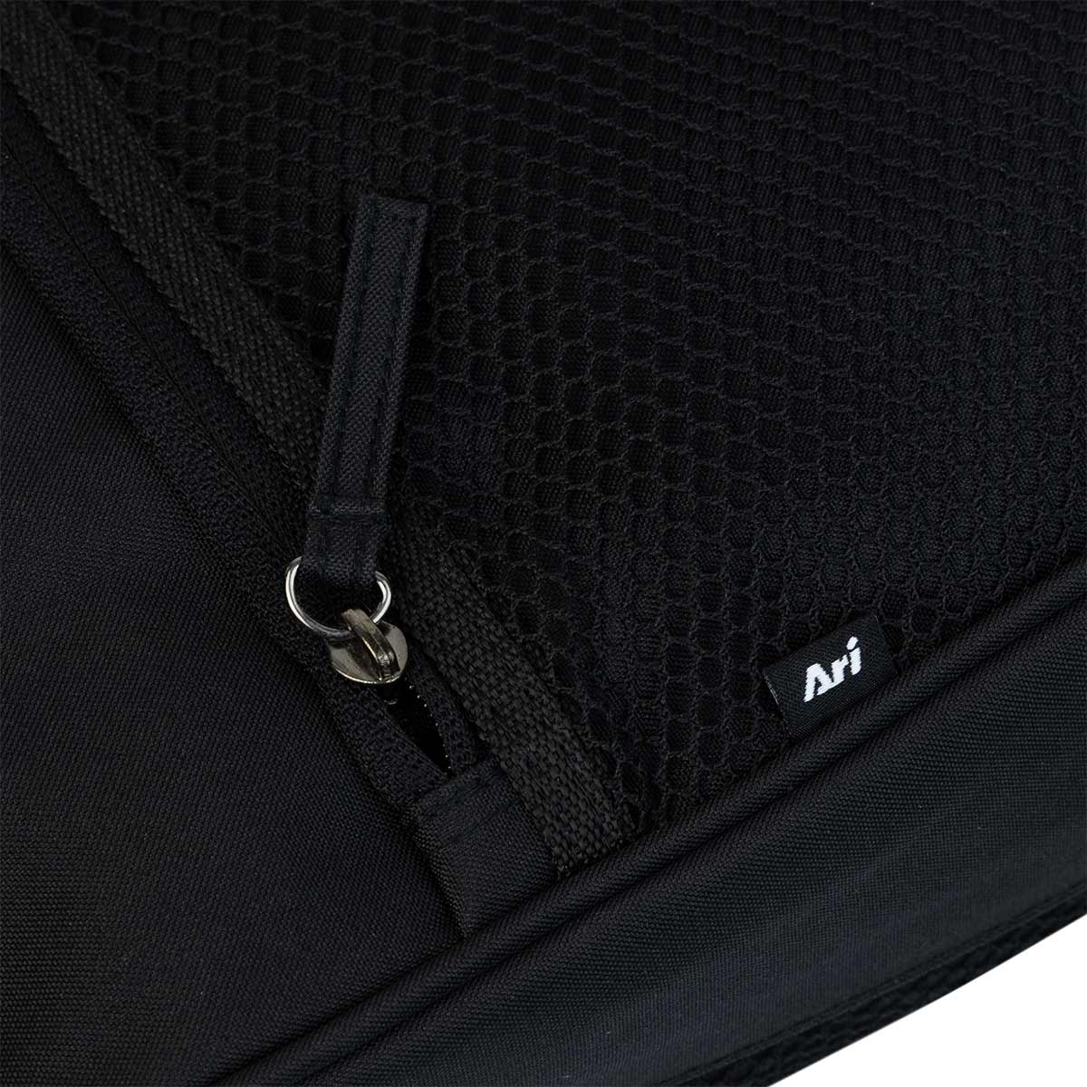 ARI ESSENTIAL SHOE BAG - BLACK/BLACK/WHITE