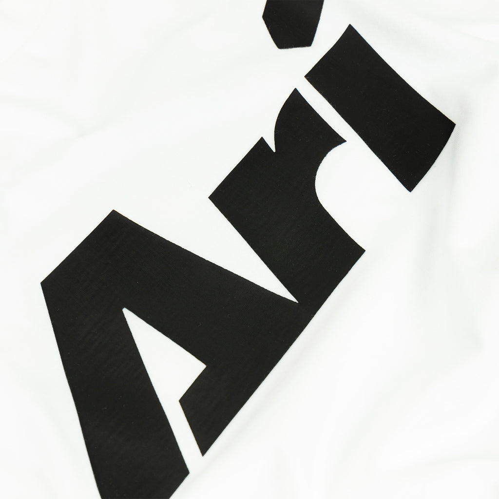 ARI ESSENTIAL SIGNATURE TEE - WHITE/BLACK/BLACK