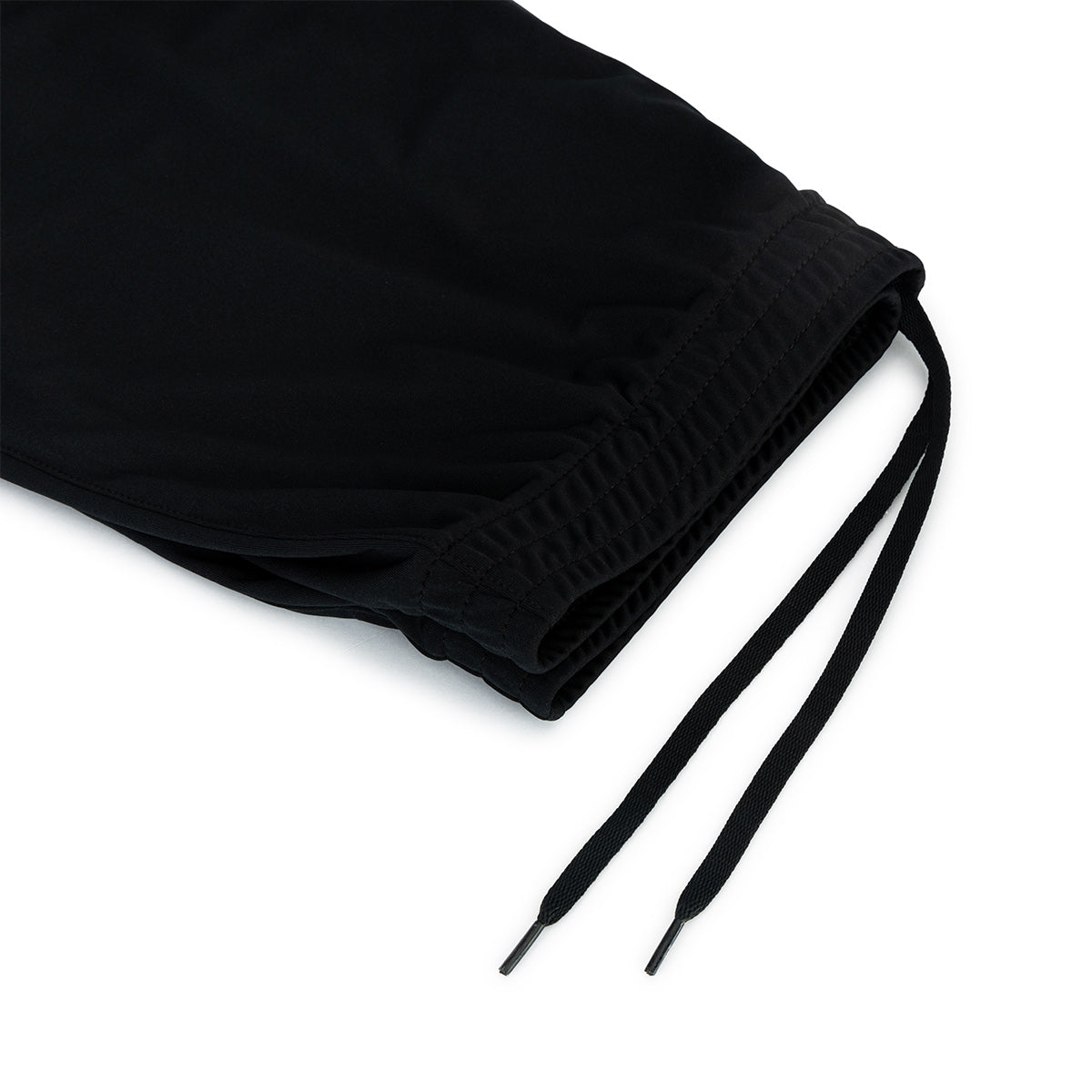 ARI ESSENTIAL TEAM SHORTS - BLACK