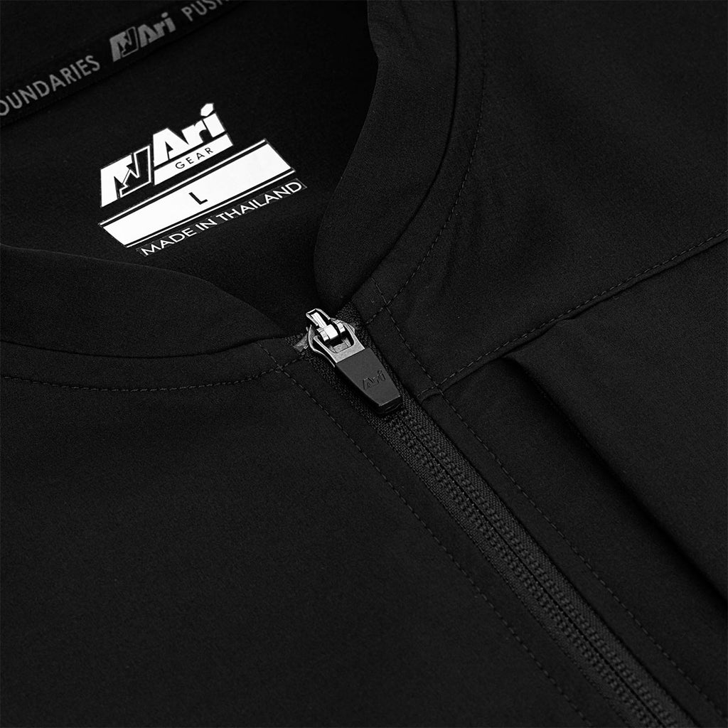 ARI KIDS ADEPT LITE JACKET - BLACK/SLIVER/WHITE