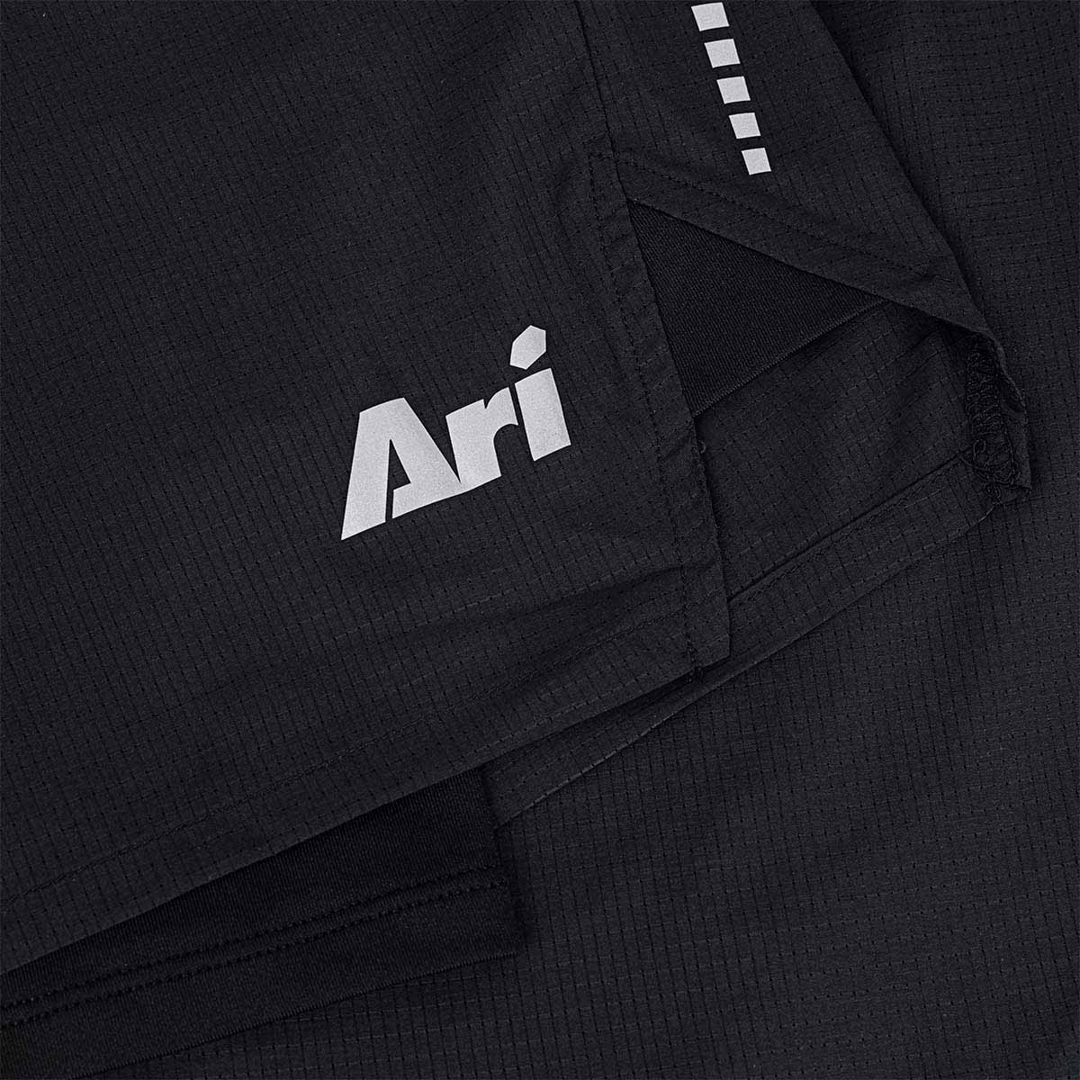Ari Men Breathe 2in1 V3 Running Shorts 3 Inches Black Black Silver