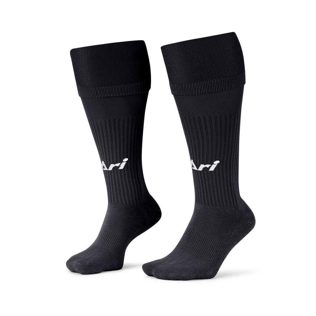 ARI LONG SOCKS - BLACK