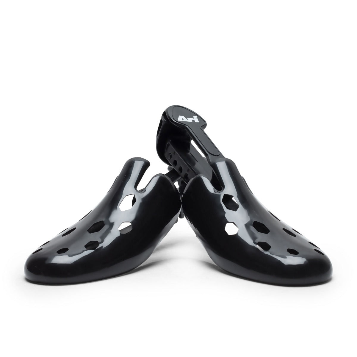 ARI SHOE TREE - BLACK