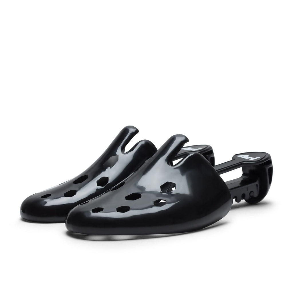 ARI SHOE TREE - BLACK