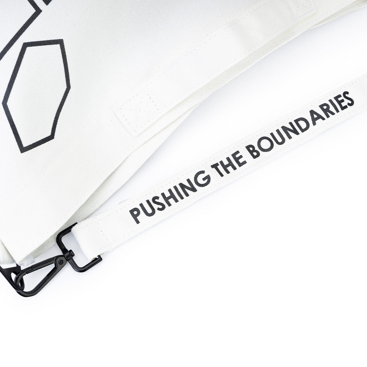 ARI SHOULDER BAG - WHITE/BLACK