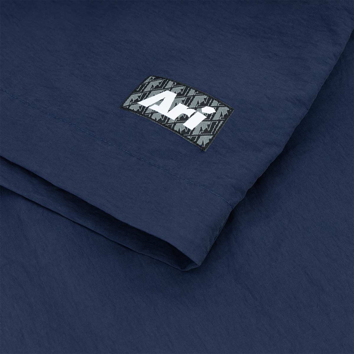 ARI SMART RELAXED SHORTS - NAVY/BLACK/WHITE