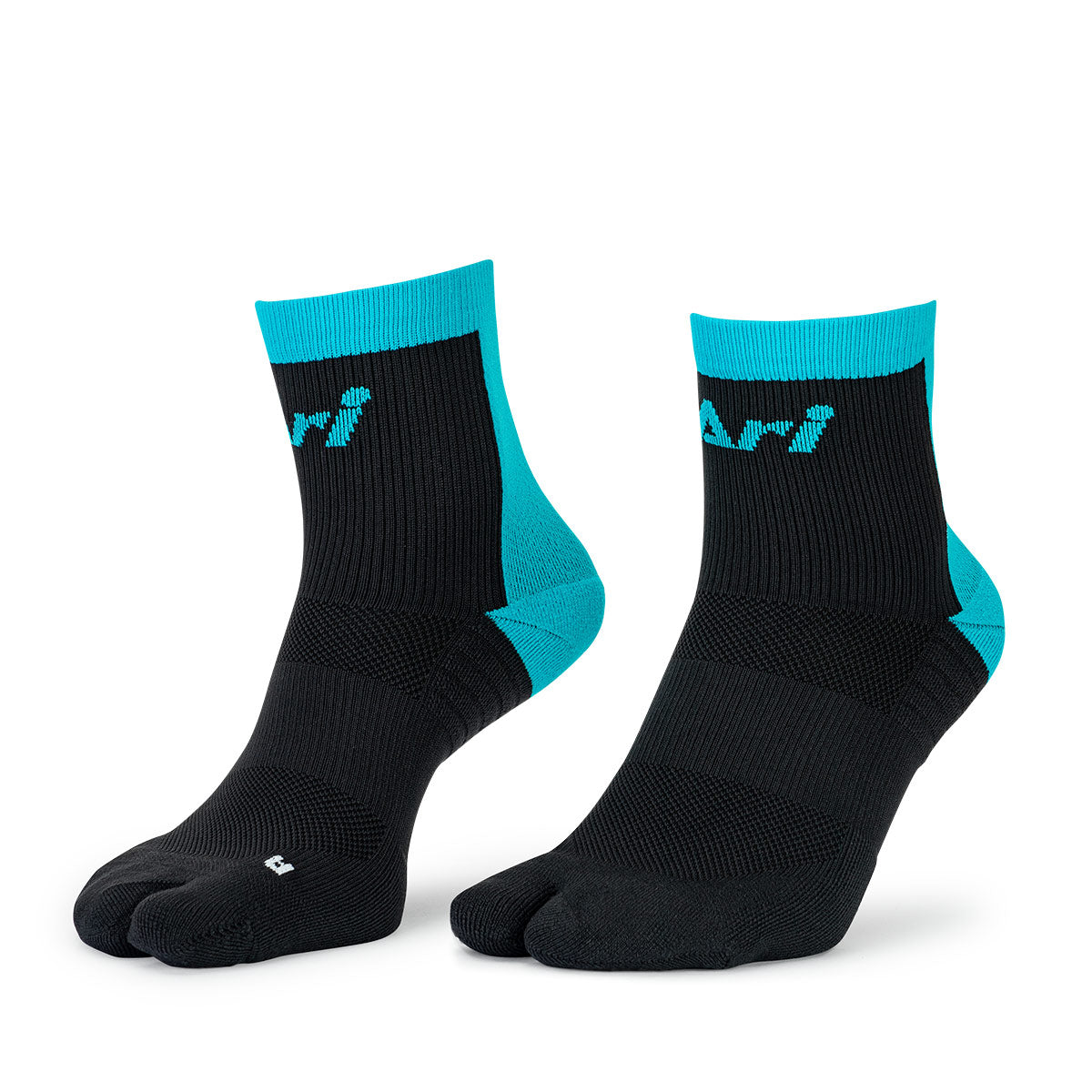 Ari Tabi Qtr Running Socks Black Blue Silver