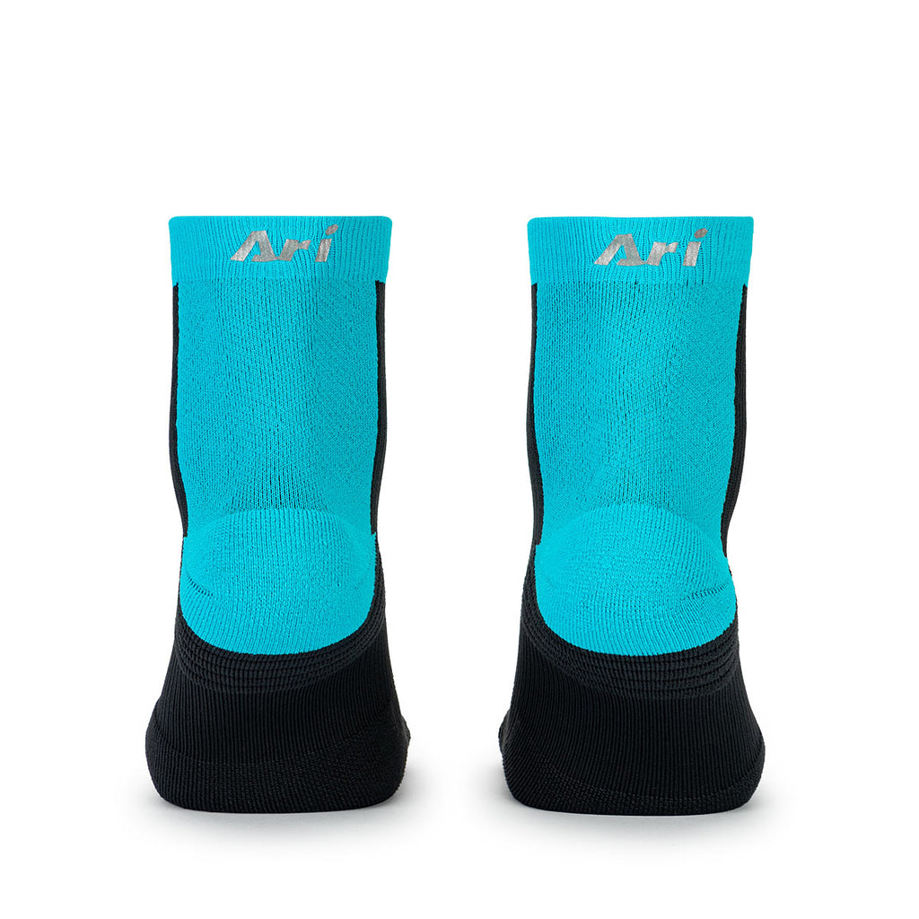 Ari Tabi Qtr Running Socks Black Blue Silver