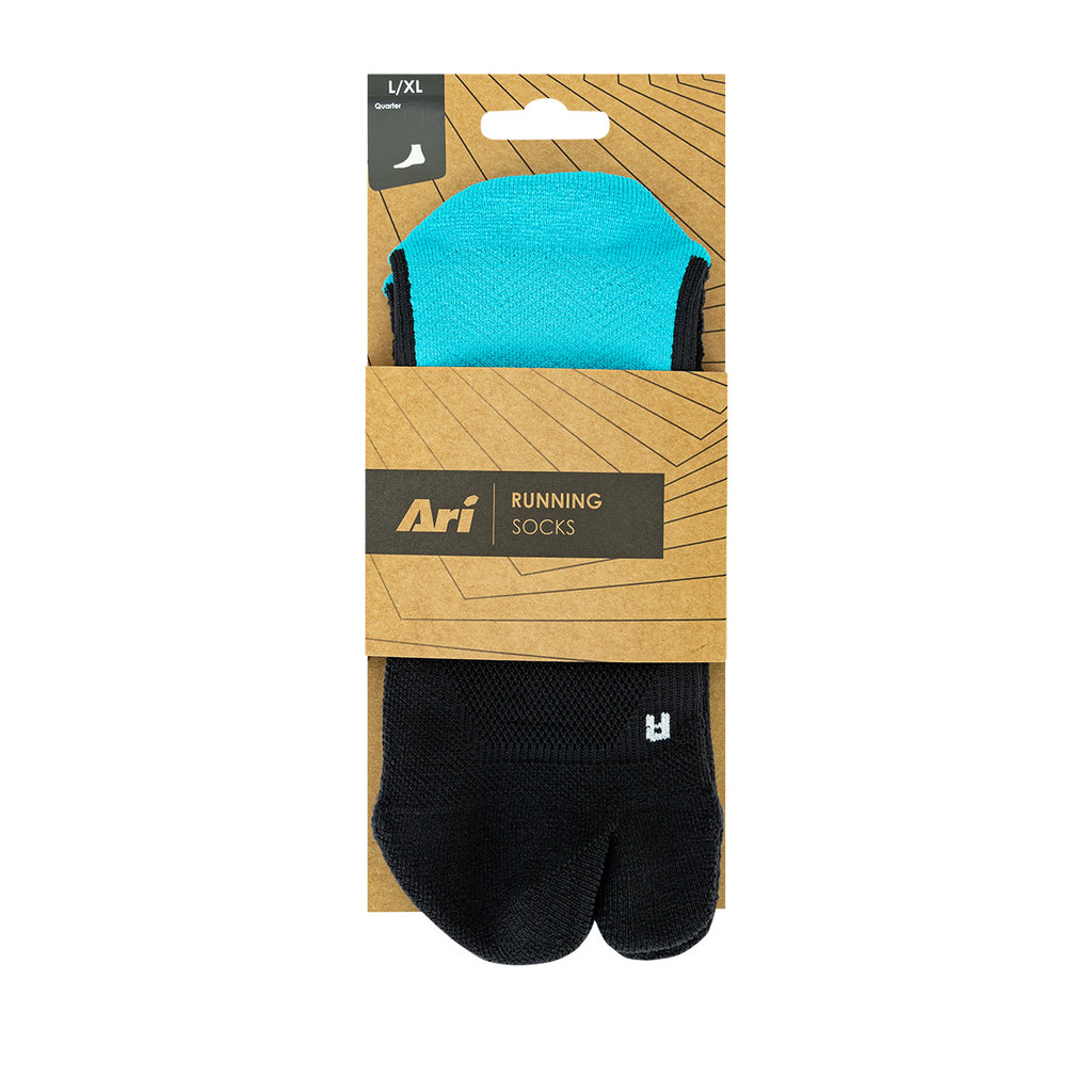 Ari Tabi Qtr Running Socks Black Blue Silver