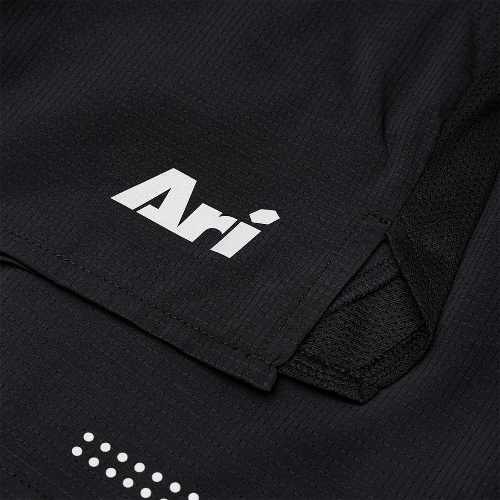 Ari Women Aerospeed V3 Running Shorts 3 Inches Black Black Silver