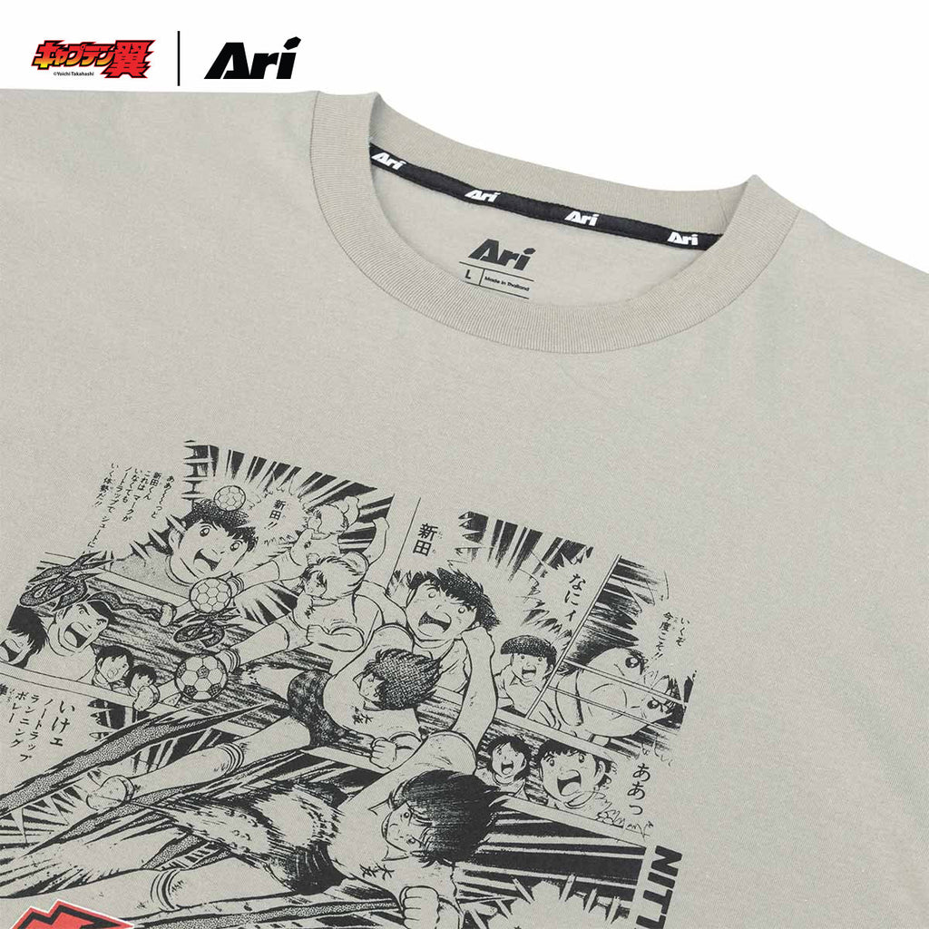 ARI X TSUBASA 2025 NITTA REGULAR TEE - GREY/BLACK/RED