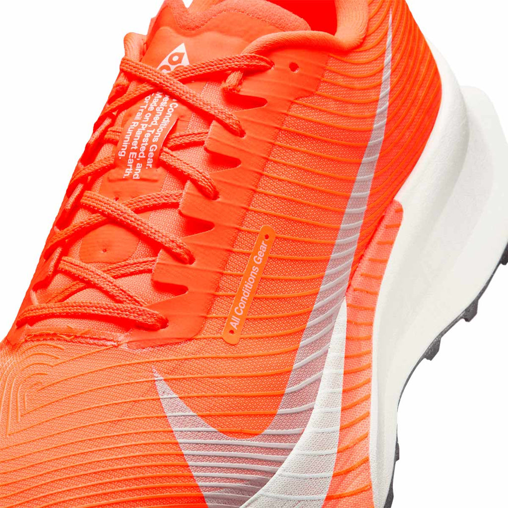 Nike M Acg Ultrafly Trail Hypercrimson White Totalorange