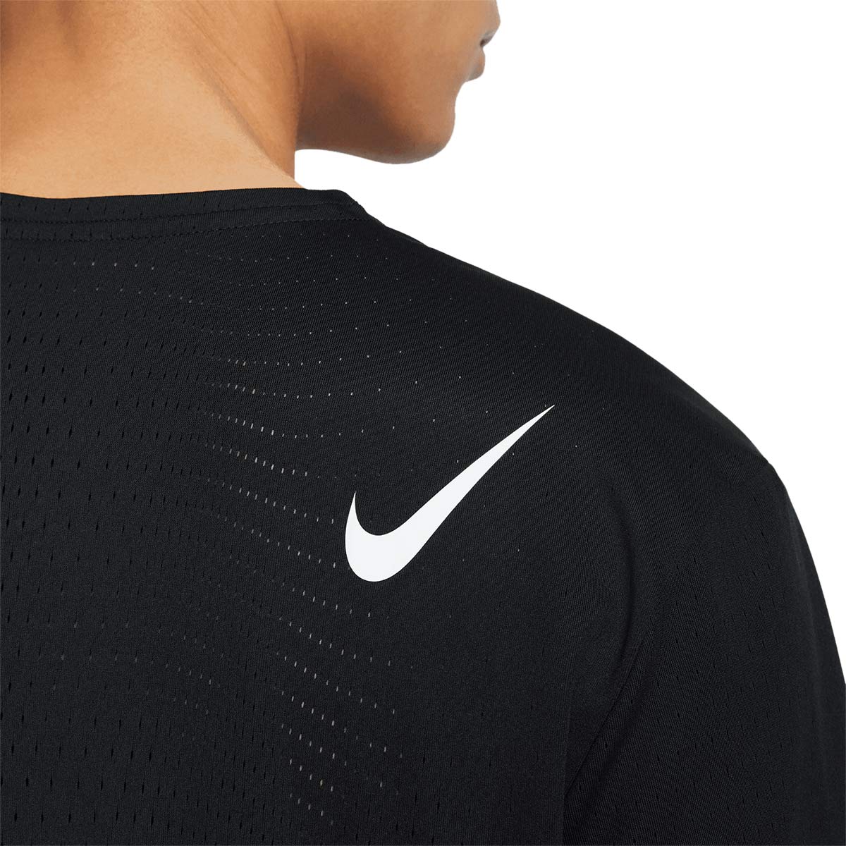 Nike M Aeroswift Tee