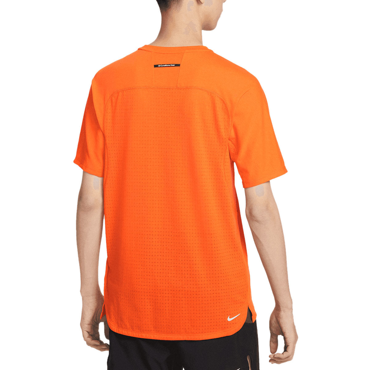 Nike M Acg Solar Chase Tee Safetyorange Safetyorange Summitwhite