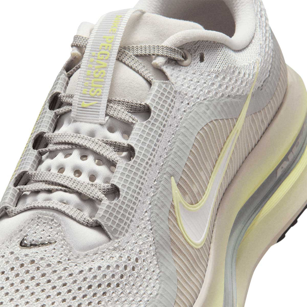 Nike W Pegasus Premium