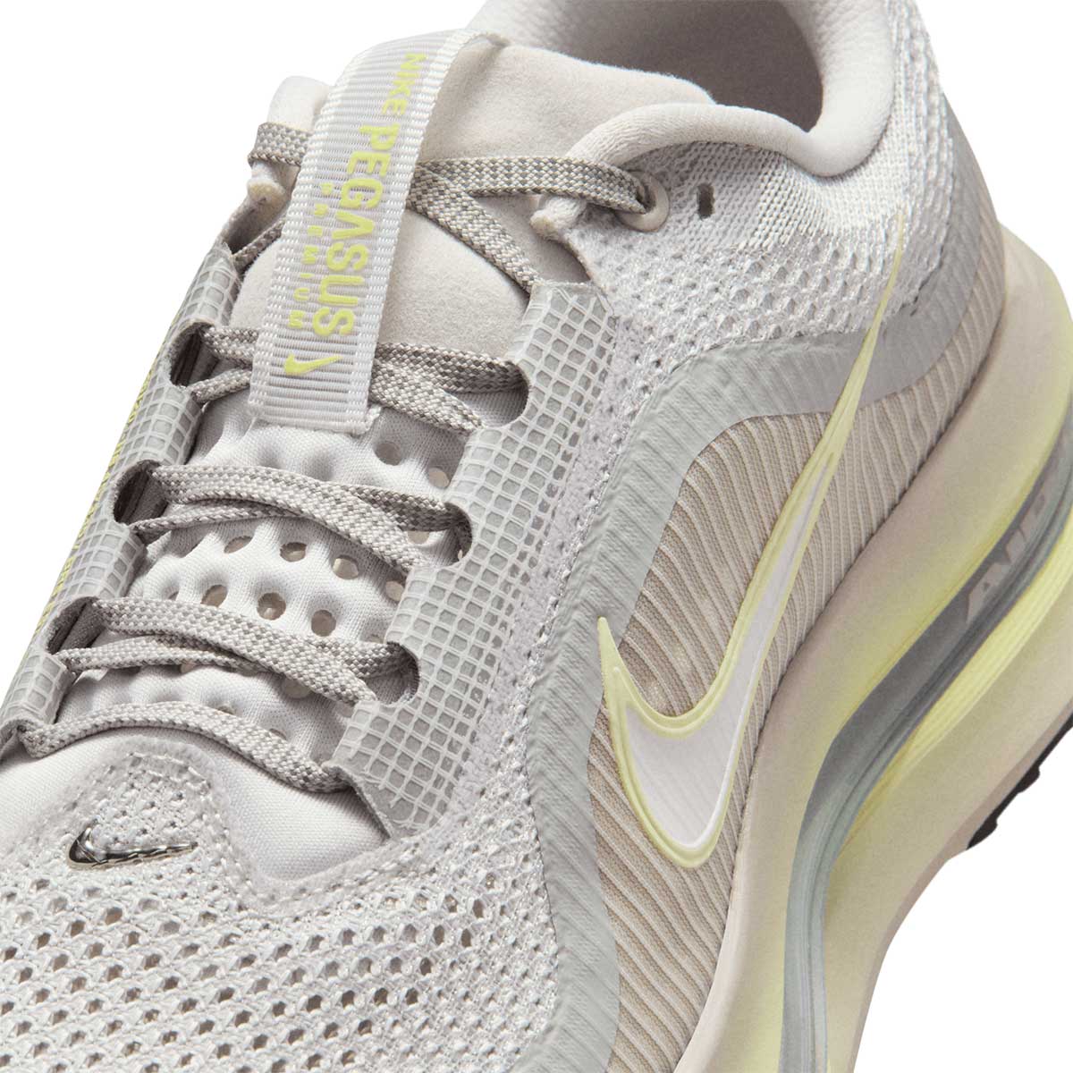 Nike W Pegasus Premium