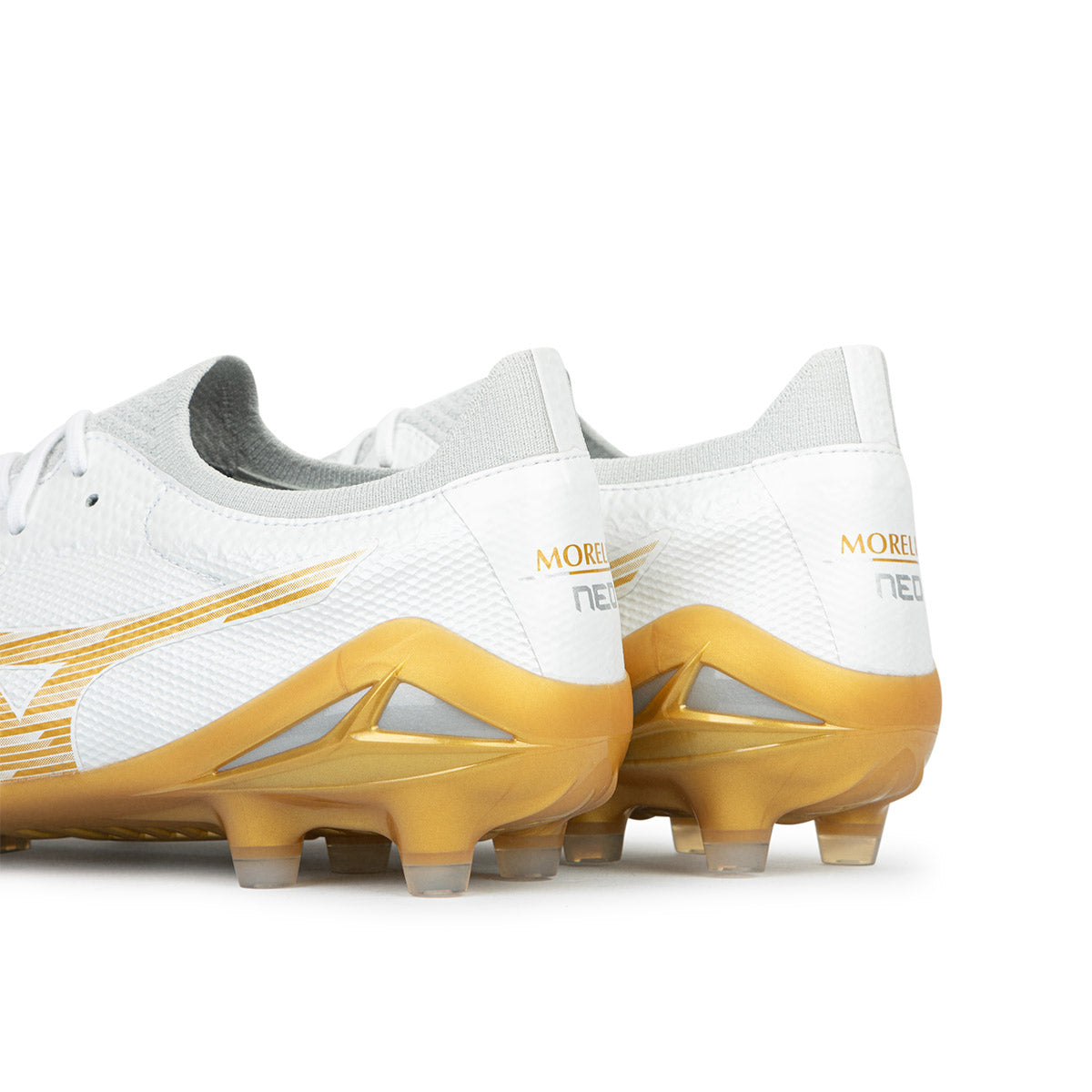 MIZUNO MORELIA NEO IV BETA ELITE FG - WHITE/MP GOLD/COOL GRAY 3C