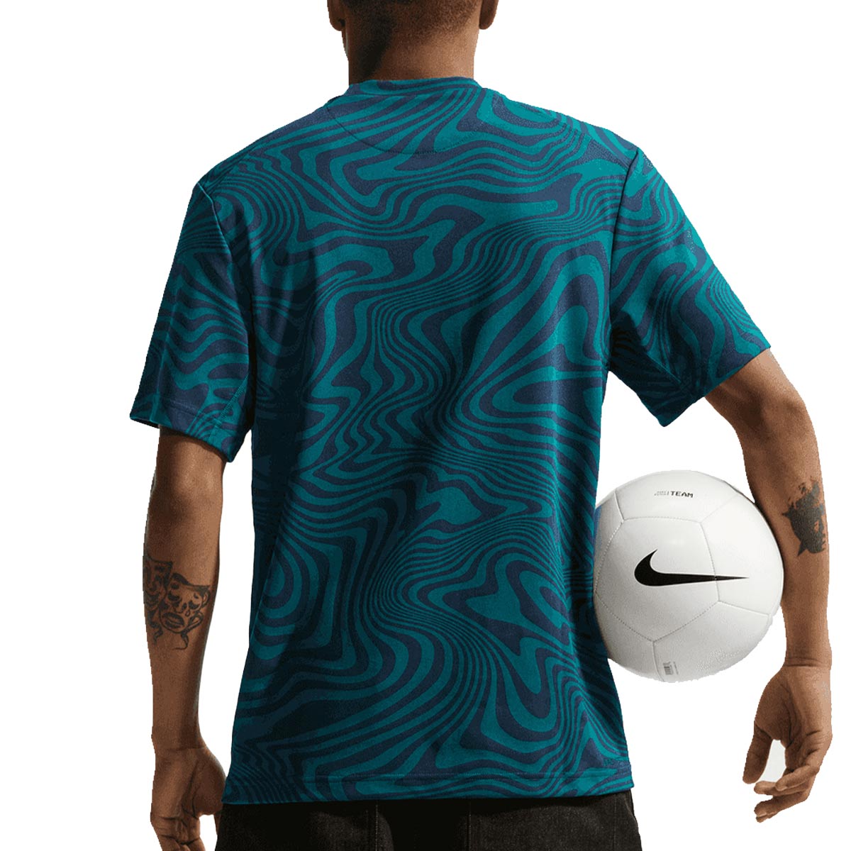 NIKE BRAZIL 2026 PRIMARY STMT SS TOP - GEODE TEAL/MIDWEST GOLD