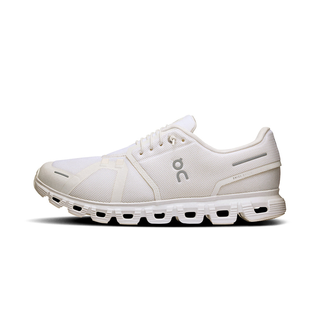 On W Cloud 6 White White