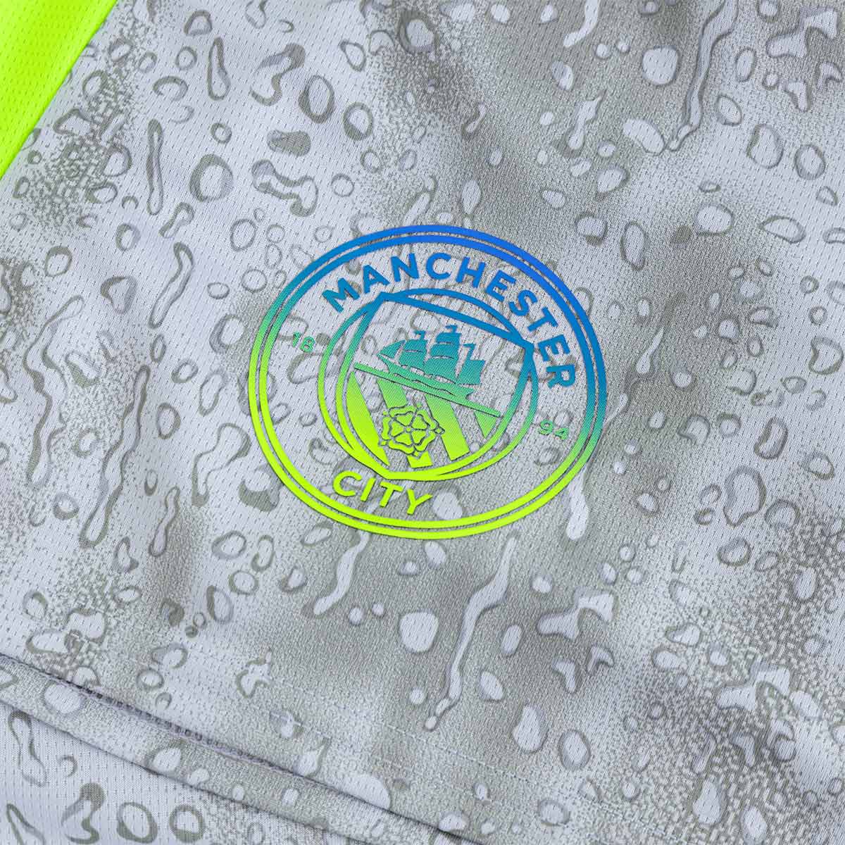 PUMA MANCHESTER CITY 2025/2026 THIRD SHORTS - COOL WEATHER/PRO GREEN