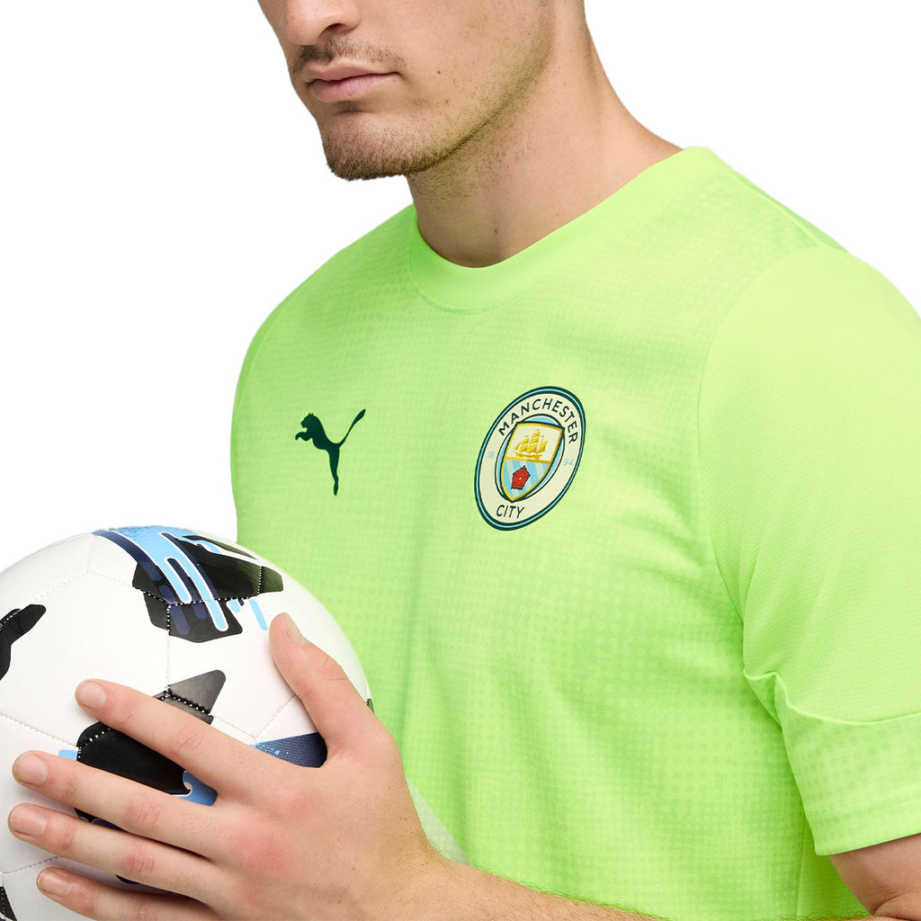 PUMA MANCHESTER CITY 2025/2026 TRAINING JERSEY - FIZZY APPLE/BLUE VIOLET
